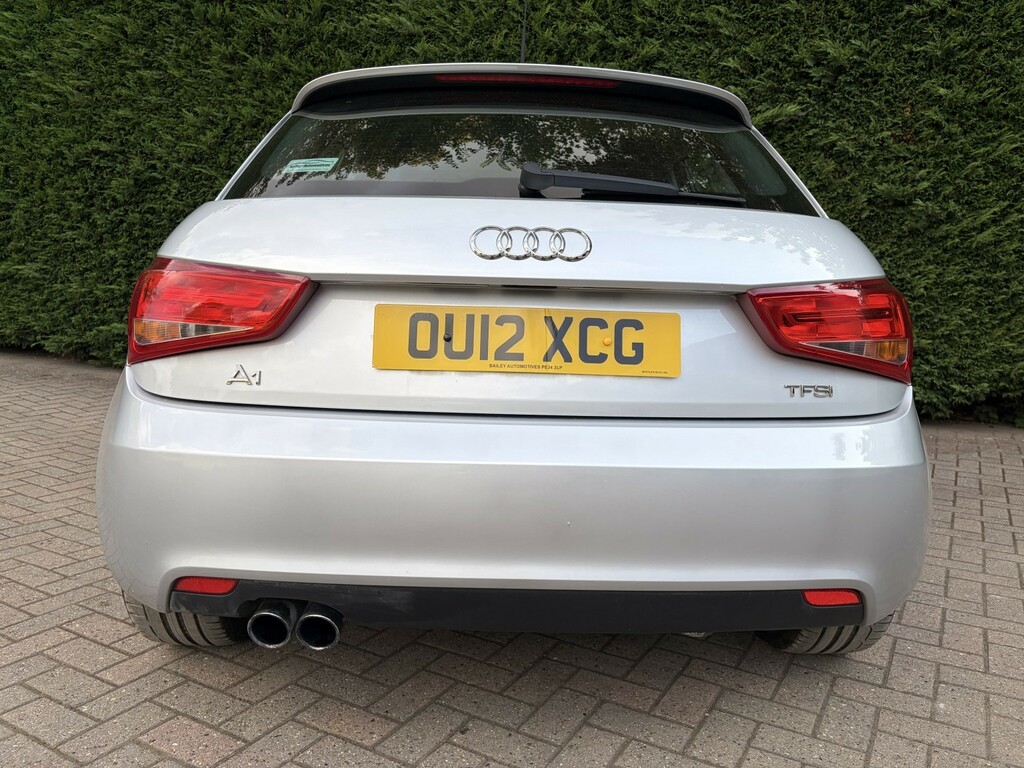 Audi A1 Sportback Tfsi Sport Black #15