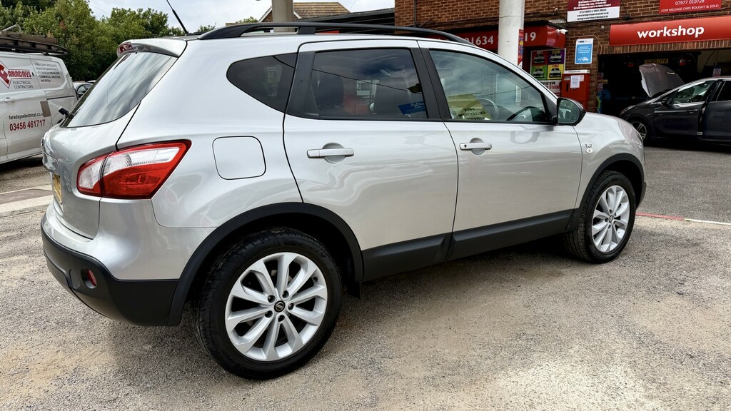 Nissan Qashqai 1.6 360 Hatchback 2013 Silver #5