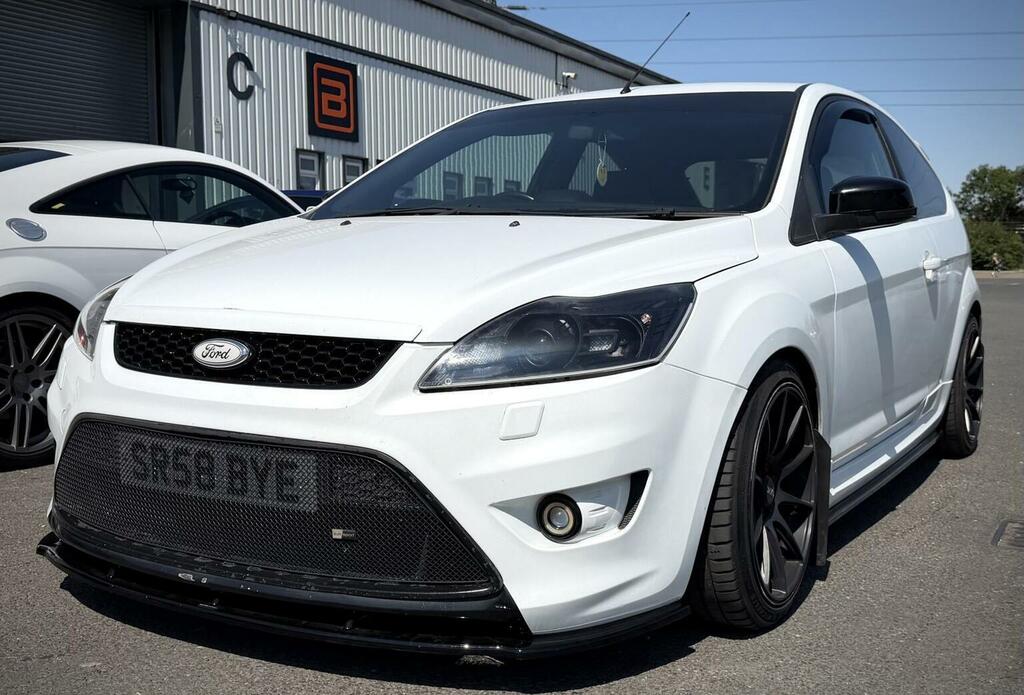 Ford Focus St-2 Red #1