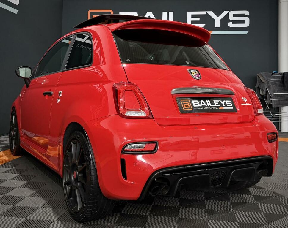 Abarth 595 1.4 T-jet 180 Competizione Black #11
