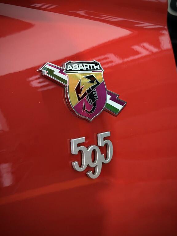 Abarth 595 1.4 T-jet 180 Competizione Black #24