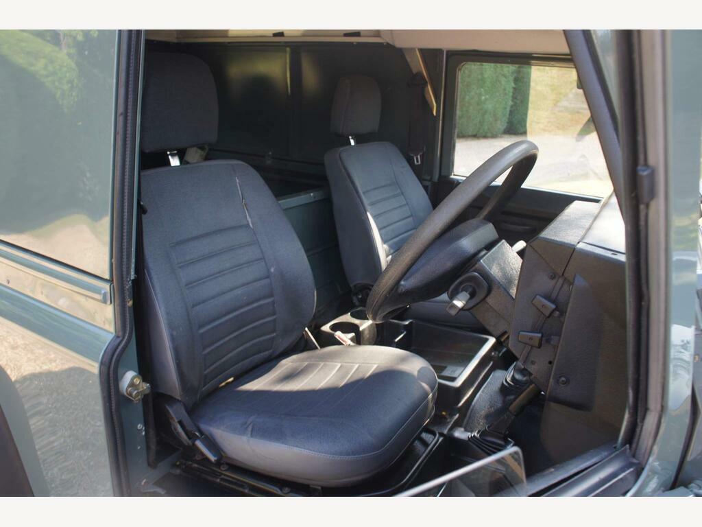 Land Rover Defender 90 Suv Green #4