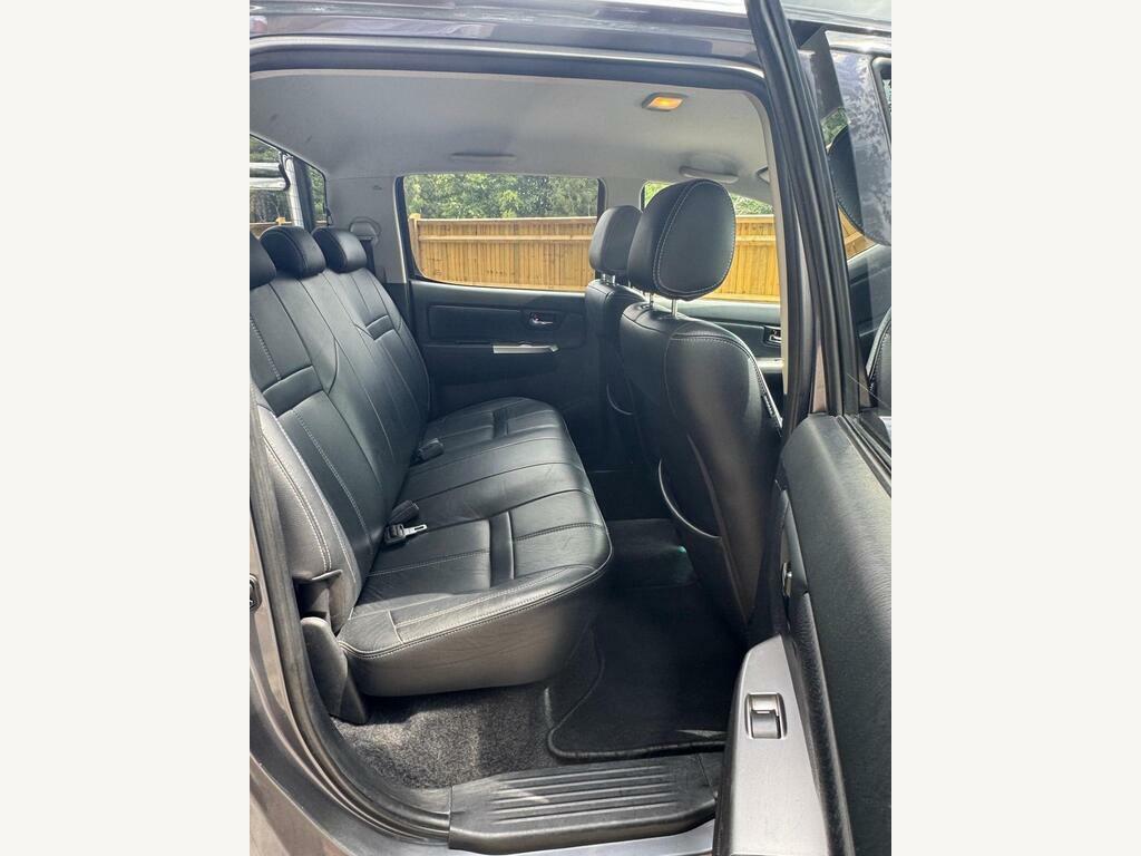 Toyota HILUX 4X4 Active 4X4 D-4d Dcb 2014 Grey #21