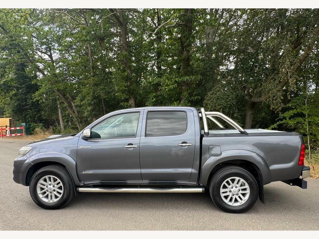 Toyota HILUX 4X4 Active 4X4 D-4d Dcb 2014 Grey #13