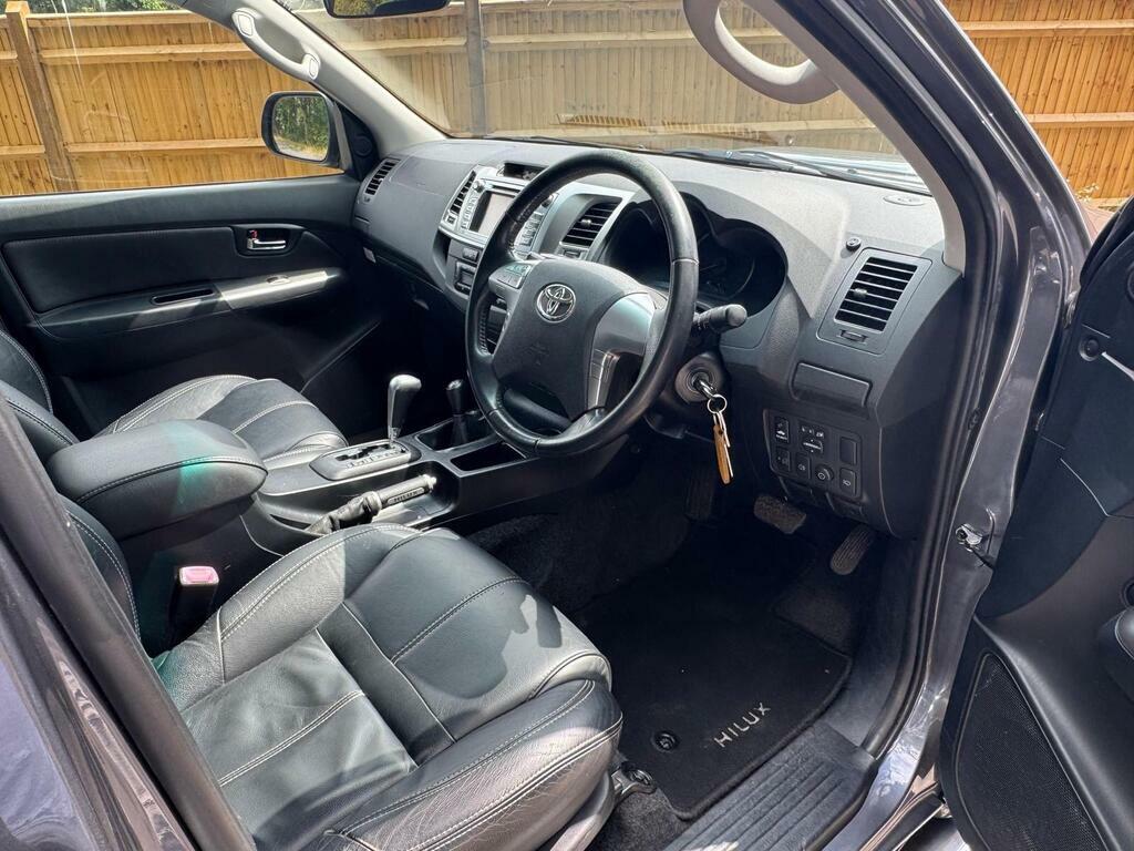 Toyota HILUX 4X4 Active 4X4 D-4d Dcb 2014 Grey #24
