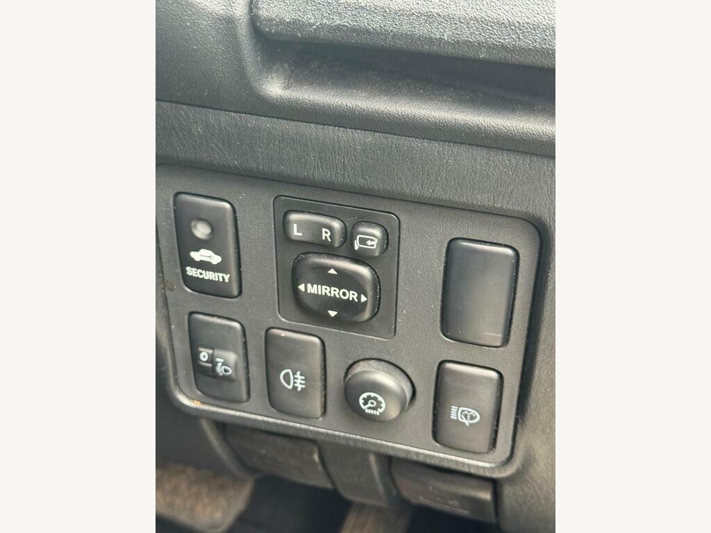 Toyota HILUX 4X4 Active 4X4 D-4d Dcb 2014 Grey #32
