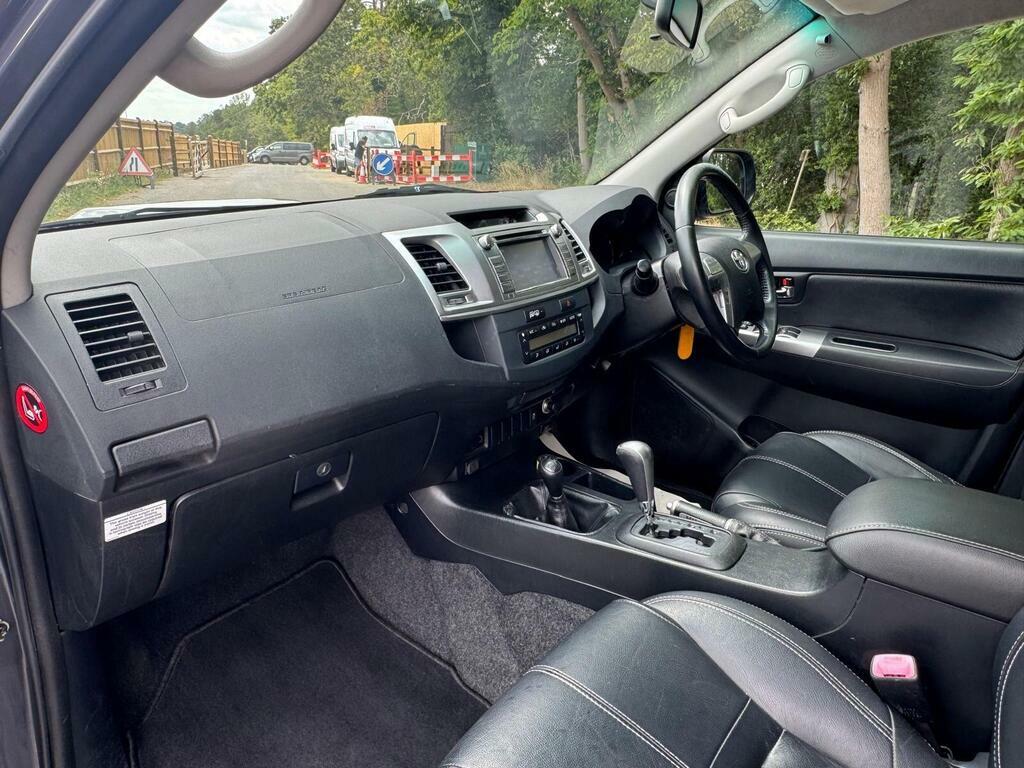 Toyota HILUX 4X4 Active 4X4 D-4d Dcb 2014 Grey #36