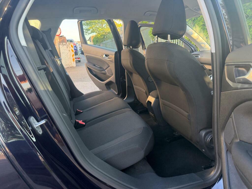 Peugeot 308 SW 1.6 Bluehdi 120 Active White #17