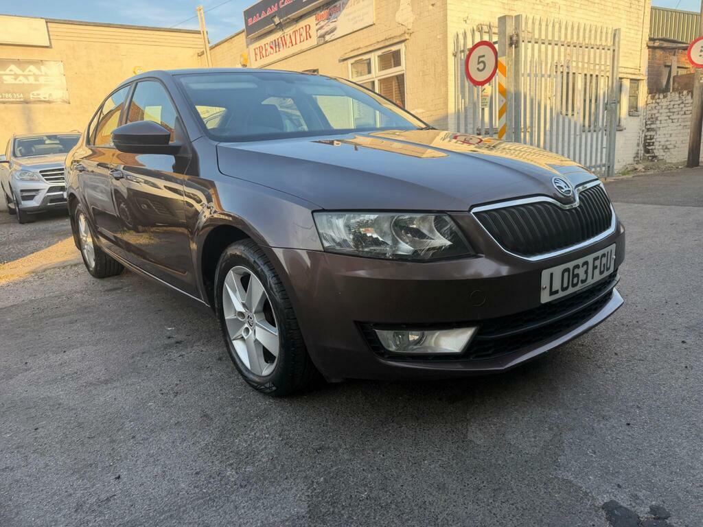 Skoda Octavia Skoda Octavia Elegance Estate. 1.4 Tsi Whi White #19