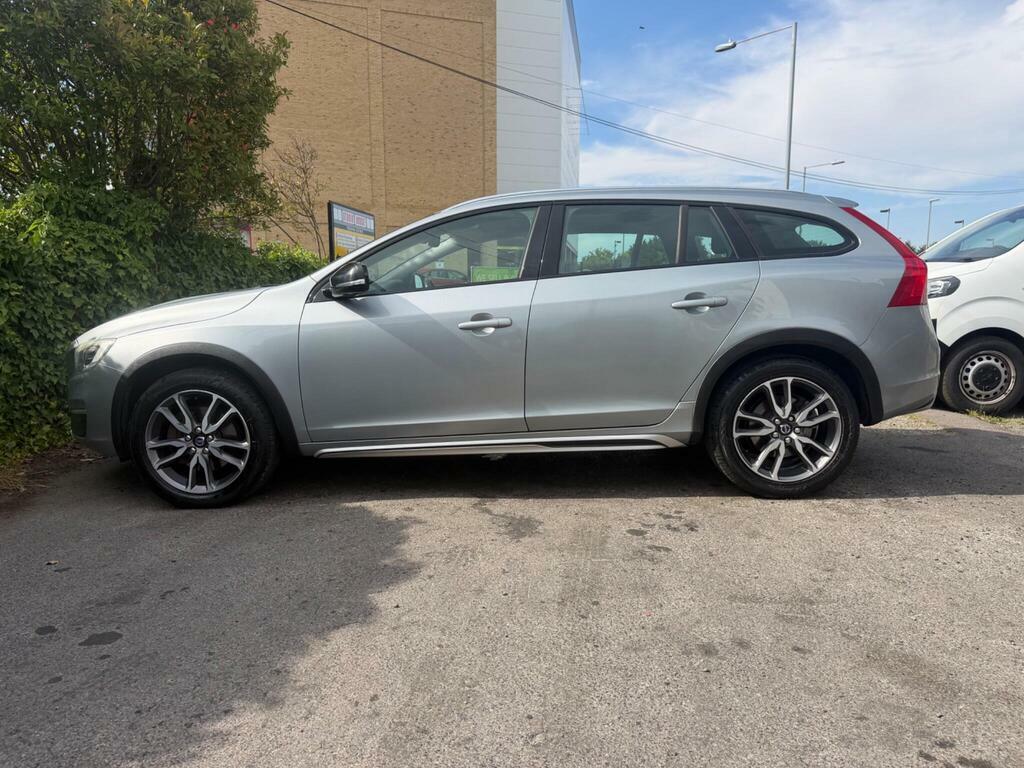 Volvo V60 Cross Country 2.0 D4 Lux Nav Euro 6 Ss Grey #38