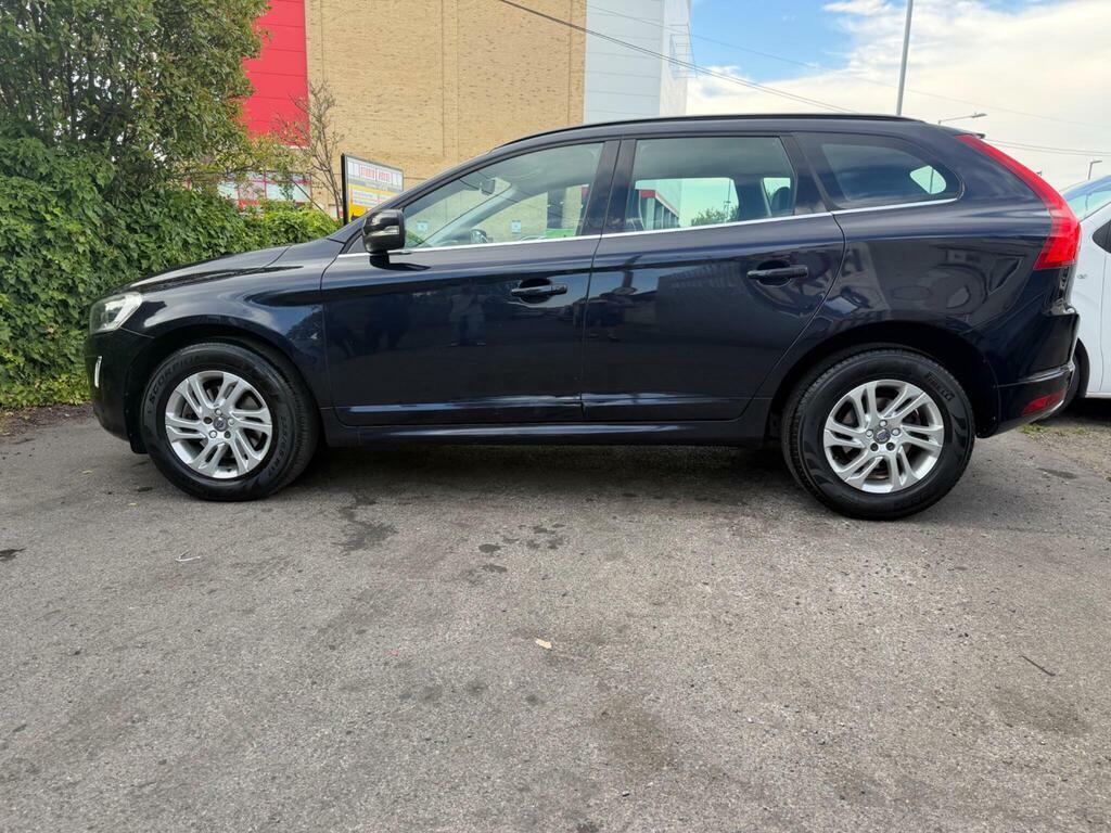 Volvo XC60 2.4 D4 Se Lux Nav Awd 5 Seat Family Suv 4X4 Black #22