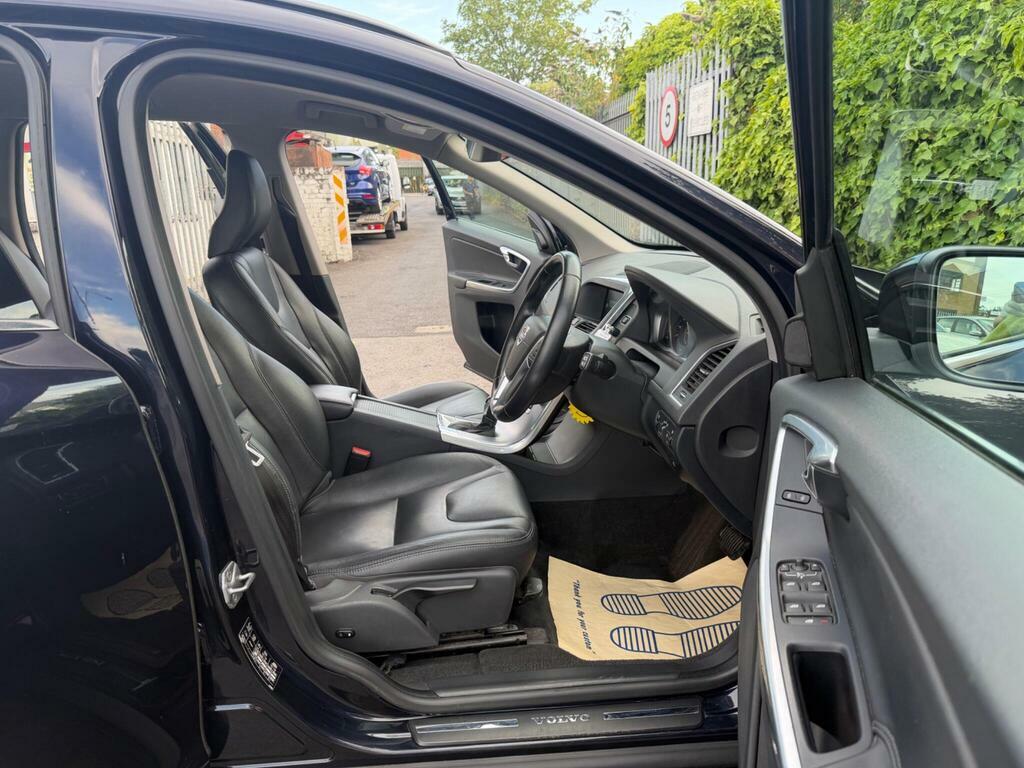 Volvo XC60 2.4 D4 Se Lux Nav Awd 5 Seat Family Suv 4X4 Black #18
