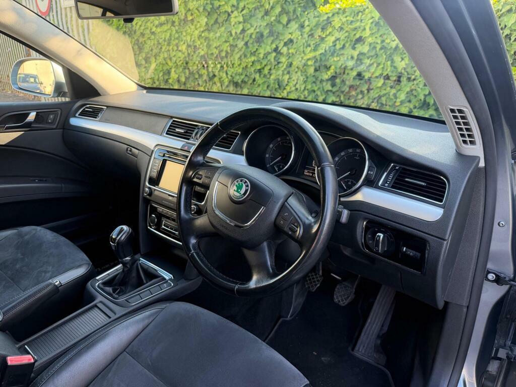 Skoda Superb Elegance Tsi Dsg Silver #23