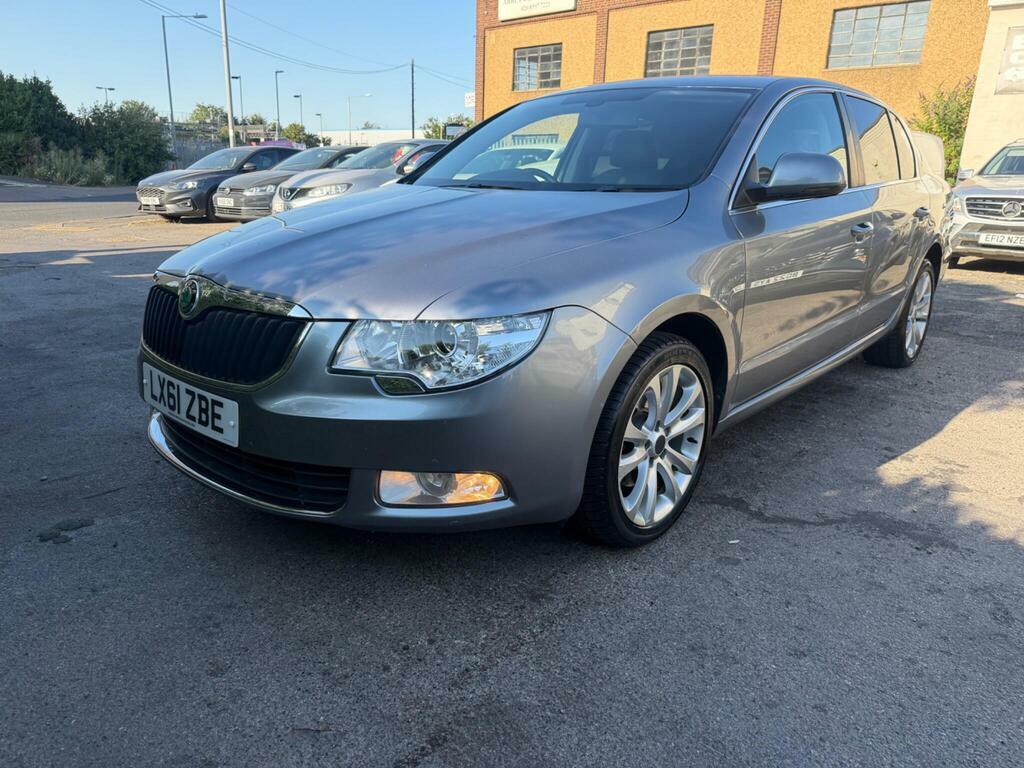 Skoda Superb Elegance Tsi Dsg Silver #36