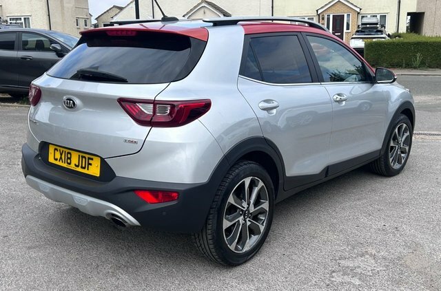 Kia Stonic 1.0 T-gdi First Edition Silver #5