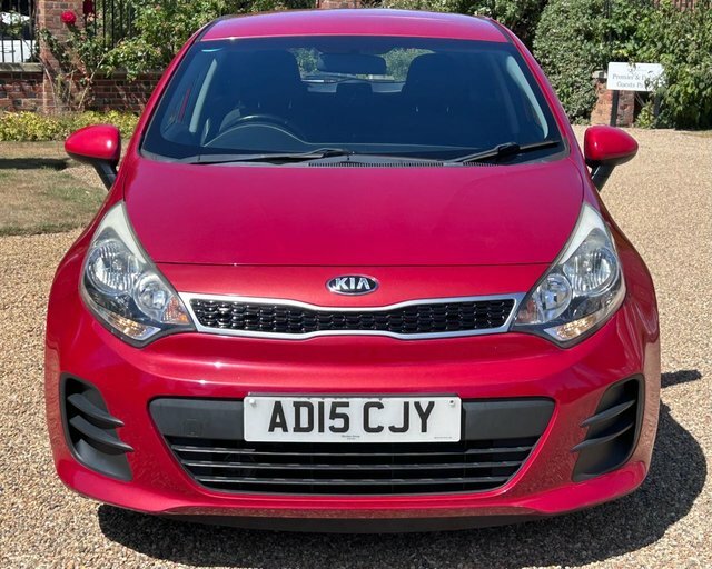 Kia RIO 1.25 Sr7 Hatchback Red #2