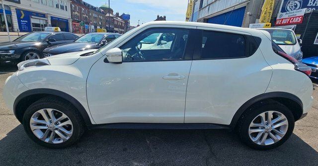 Nissan Juke 1.2 Dig-t Acenta Suv Euro 6 Ss White #4