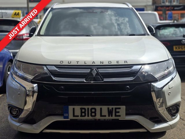 Mitsubishi Outlander 2.0H 12Kwh 5Hs Suv Plug-in Hy White