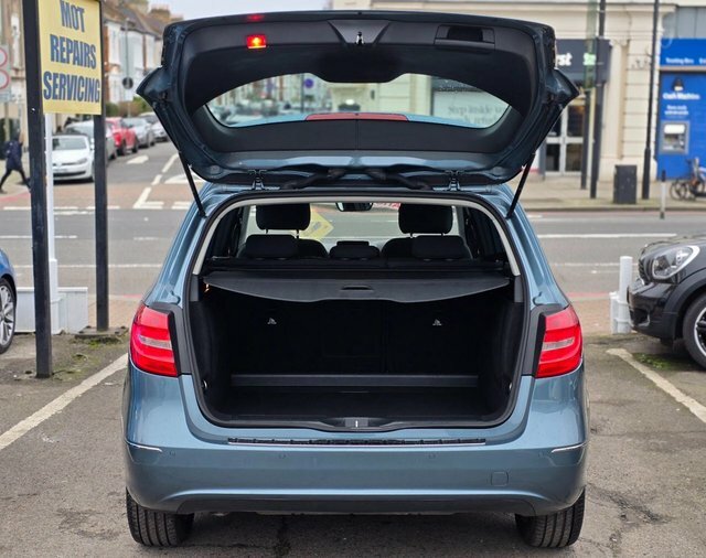 Mercedes-Benz B Class B180 Cdi Blueefficiency Sport Grey #7