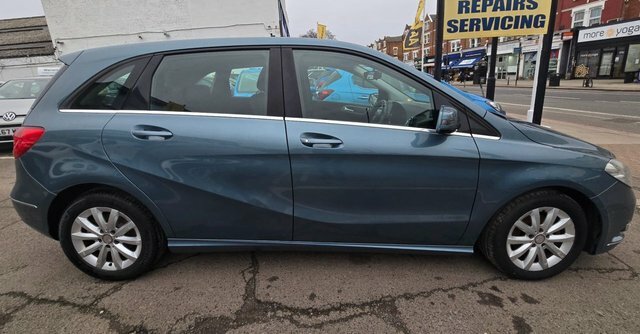 Mercedes-Benz B Class B180 Cdi Blueefficiency Sport Grey #11