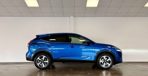 Nissan Qashqai 1.3 Qashqai N-connecta BK22OVV Blue #2