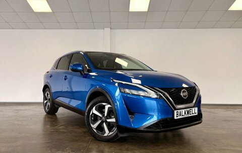 Nissan Qashqai 1.3 Qashqai N-connecta Blue