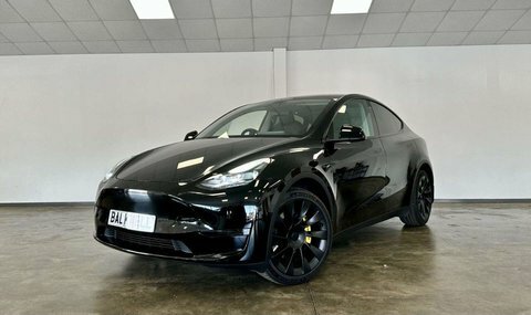Tesla Model Y Dual Motor Long Black #3