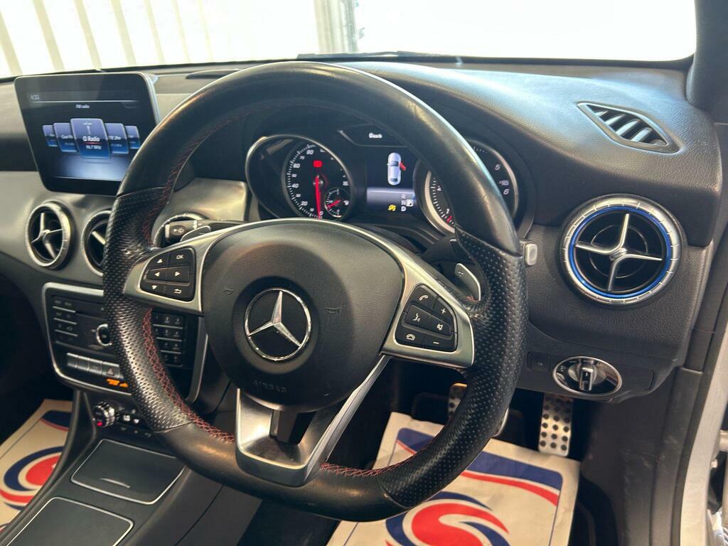 Mercedes-Benz CLA Class Saloon 1.6 Cla180 Sport Coupe 7G-dct Euro 6 Ss Red #15