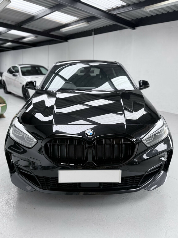 BMW 1 Series 118D M Sport Black #4