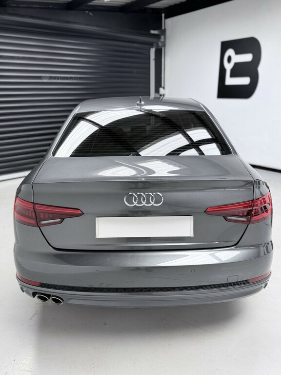 Audi A4 Ultra S Line Tdi #5