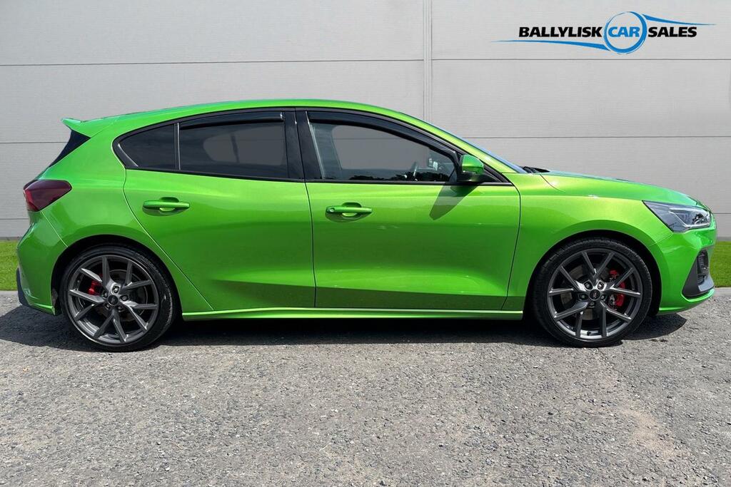 Ford Focus 2.3T Ecoboost 280Ps St In Mean Green With 34K Pe Green #3