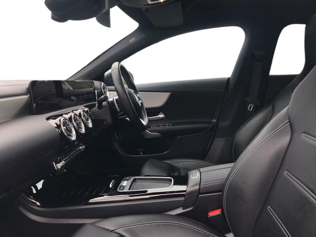 Mercedes-Benz CLA Class Cla 180 Amg Line Premium Plus Tip Grey #5