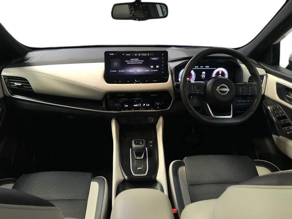Nissan Qashqai 1.3 Dig-t Mh 158 Tekna Xtronic HSZ2084 White #4