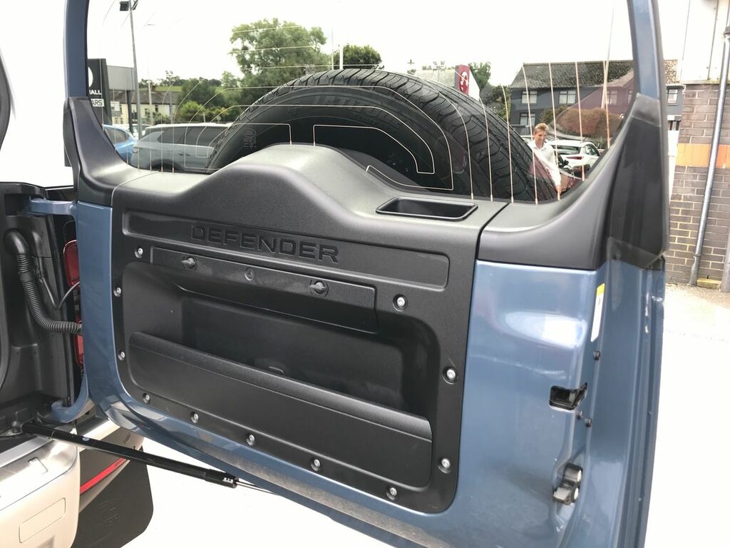 Land Rover Defender 2.0 S 300 Bhp Blue #18