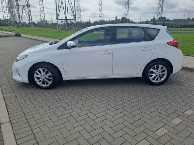Toyota Auris V-matic Icon Euro 5 White #4
