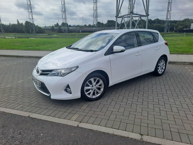 Toyota Auris V-matic Icon Euro 5 White