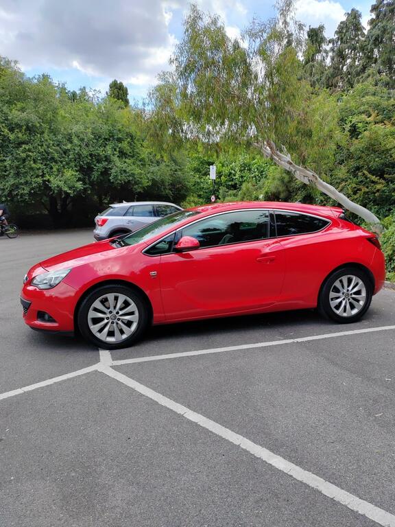 Vauxhall Astra GTC 1.4T Sri Euro 5 Red #6