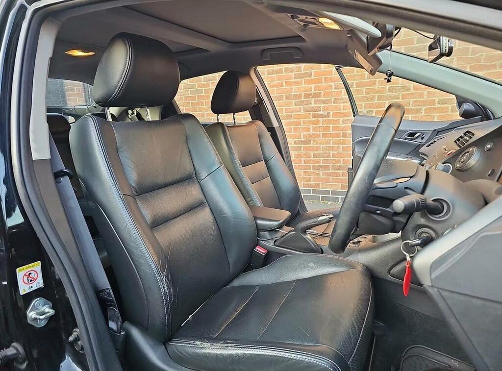 Honda Civic 1.8 I-vtec Ex Black #3