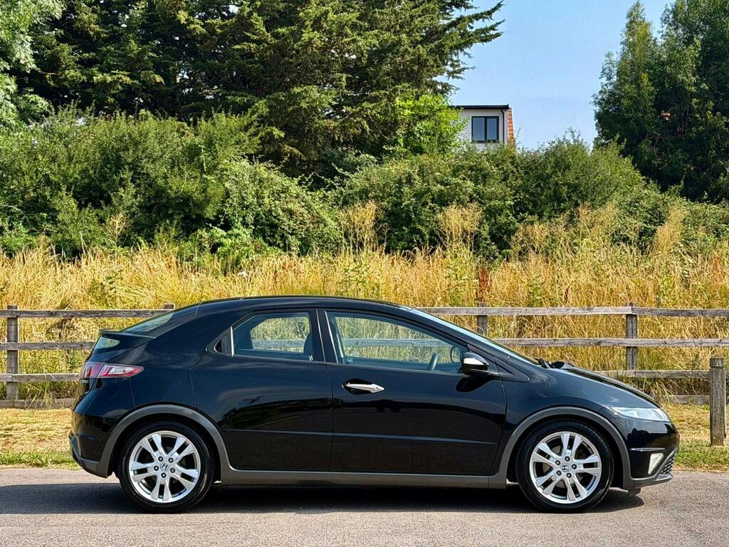 Honda Civic Hatchback 1.8 I-vtec Ex 201010 Black #4