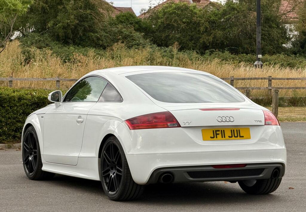 Audi TT 2.0 Tfsi Black Edition Euro 5 Ss White #4