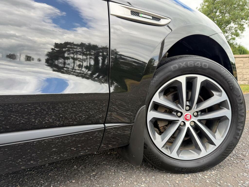 Jaguar F-Pace 2.0D R-sport Awd  #11