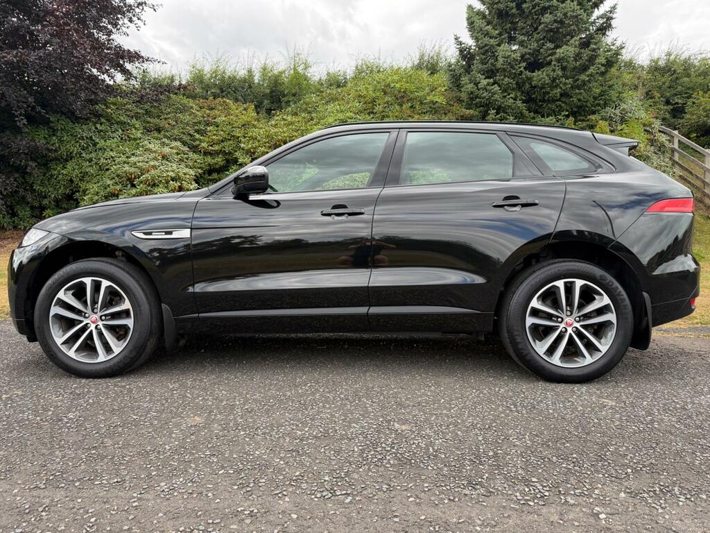 Jaguar F-Pace 2.0D R-sport Awd  #9