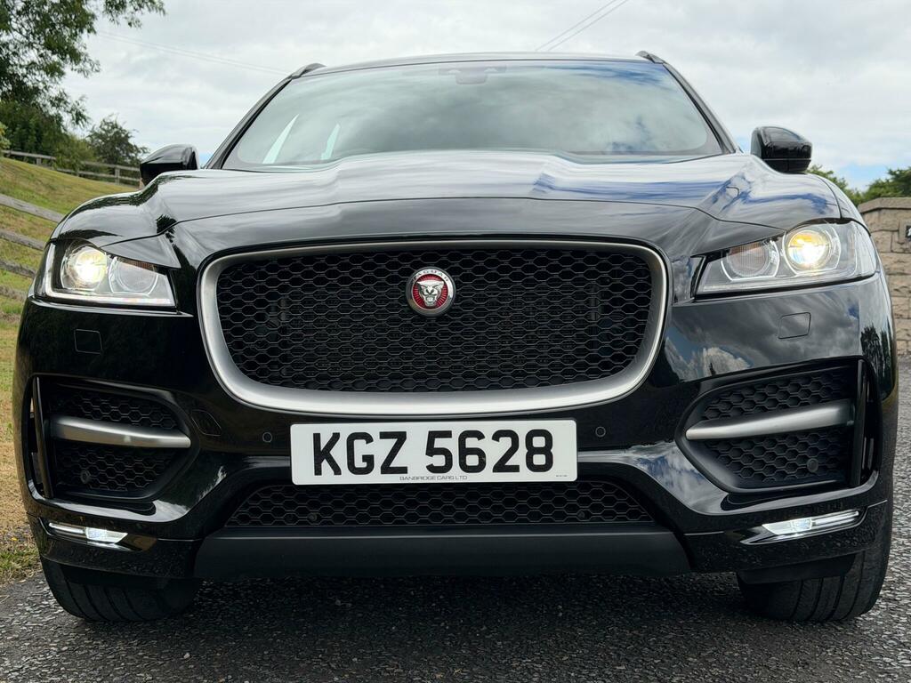Jaguar F-Pace R-sport Black #3