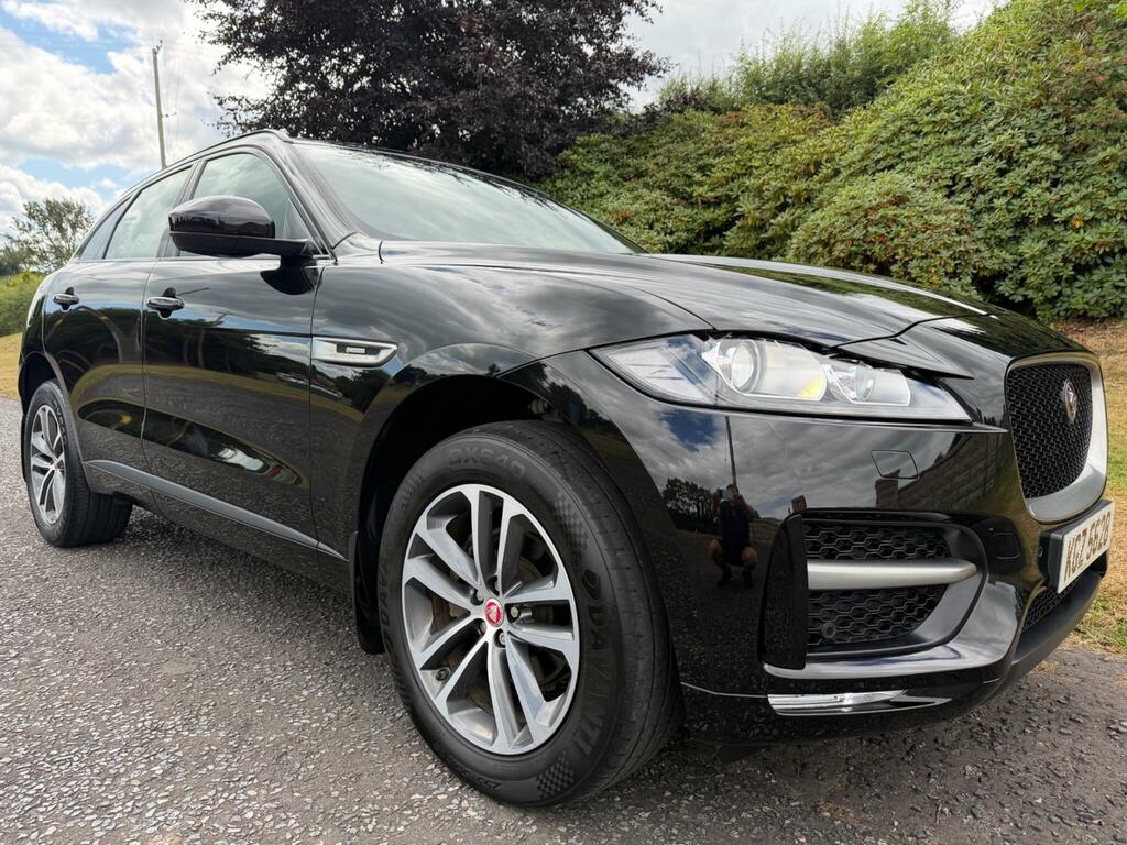 Jaguar F-Pace R-sport Black