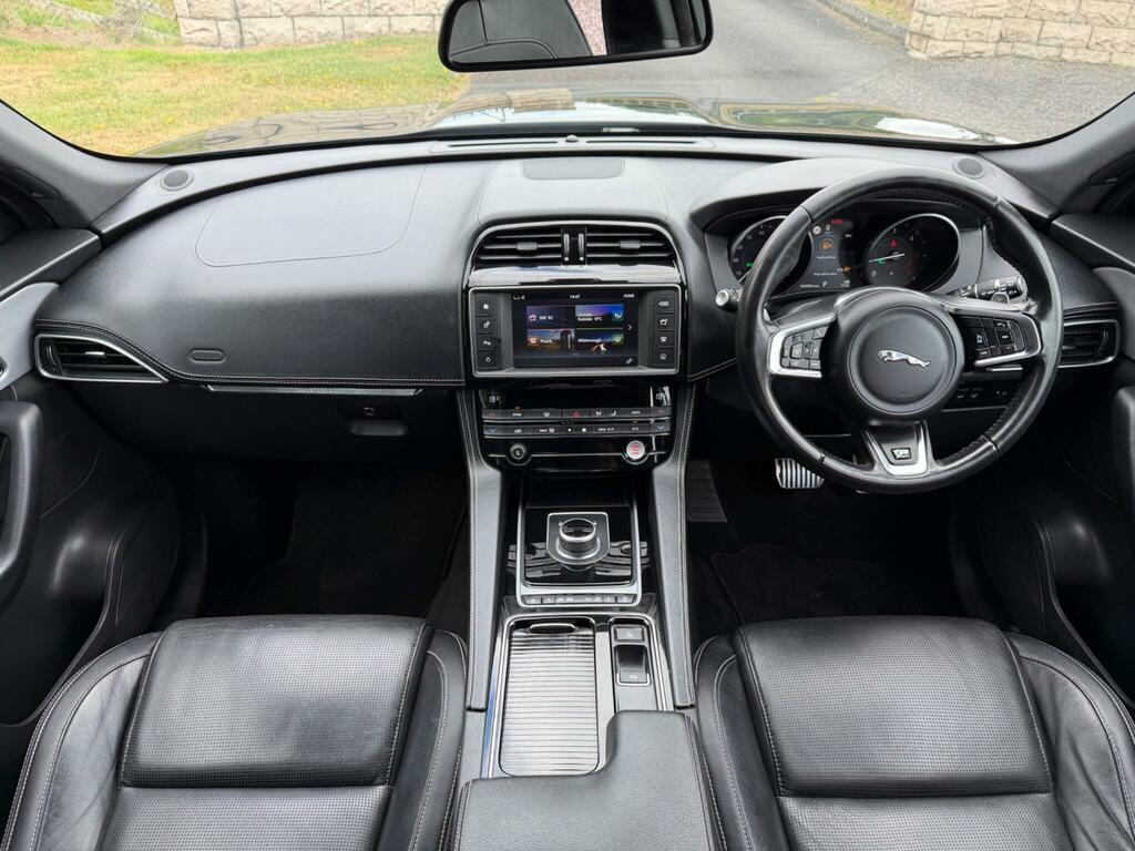 Jaguar F-Pace 2.0D R-sport Awd  #14