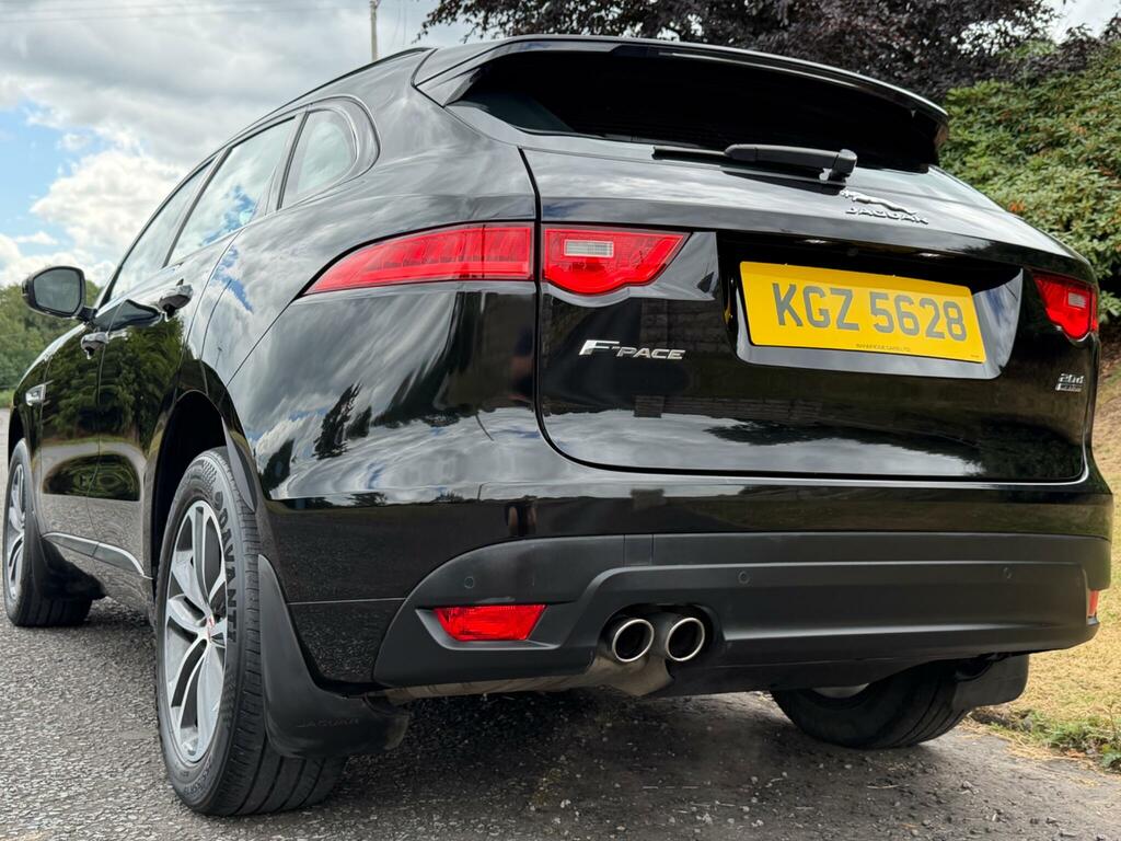 Jaguar F-Pace 2.0D R-sport Awd  #10