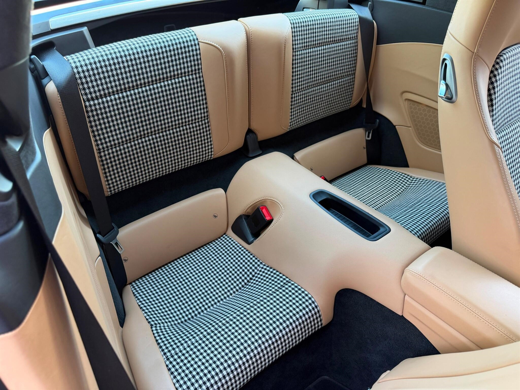 Porsche 911 Automatic Black #32