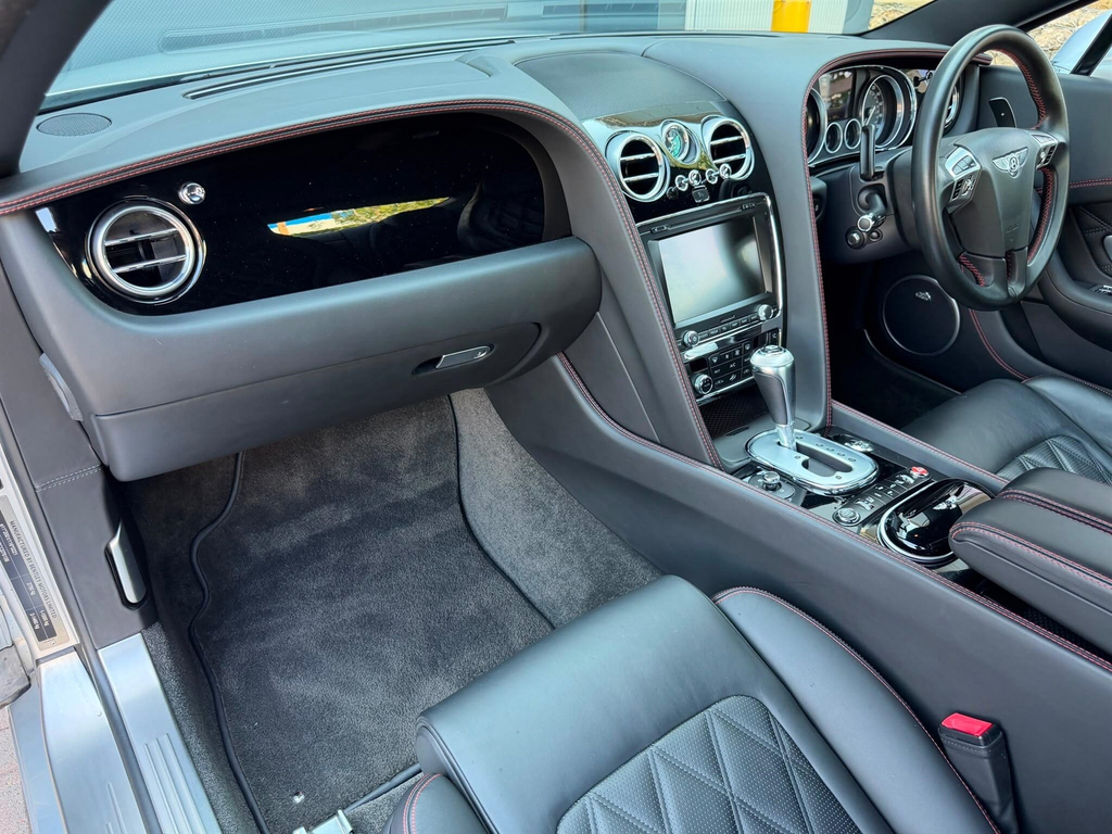 Bentley Continental Gt Coupe 4.0 V8 Gt 2012 Yellow #20
