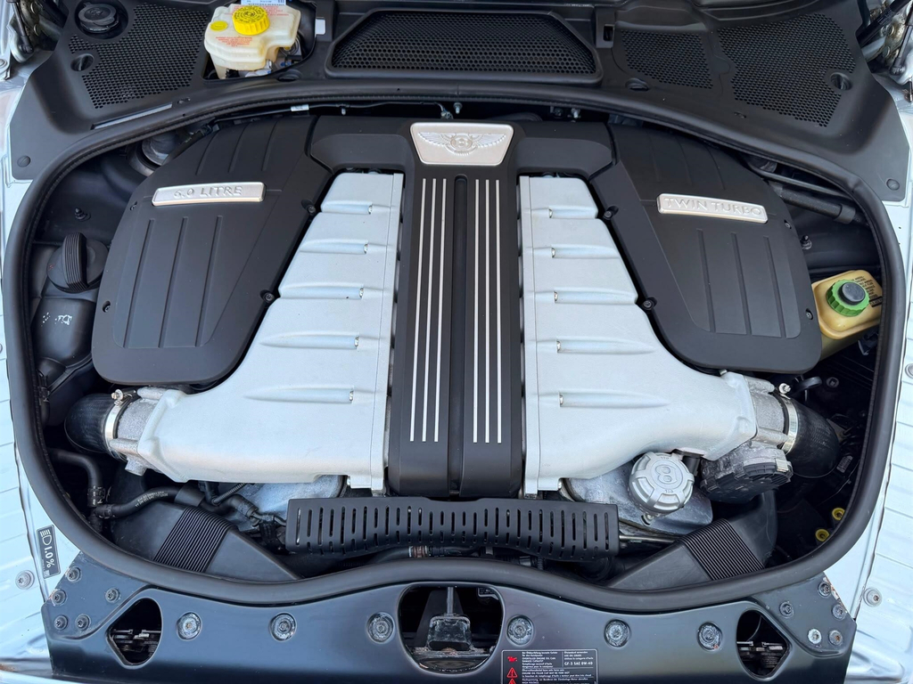 Bentley Continental Gt Coupe 4.0 V8 Gt 2012 Yellow #9