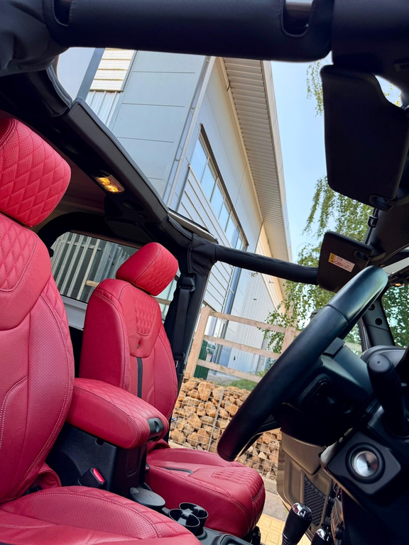 Jeep Wrangler 2.8L Night Eagle Purple #25